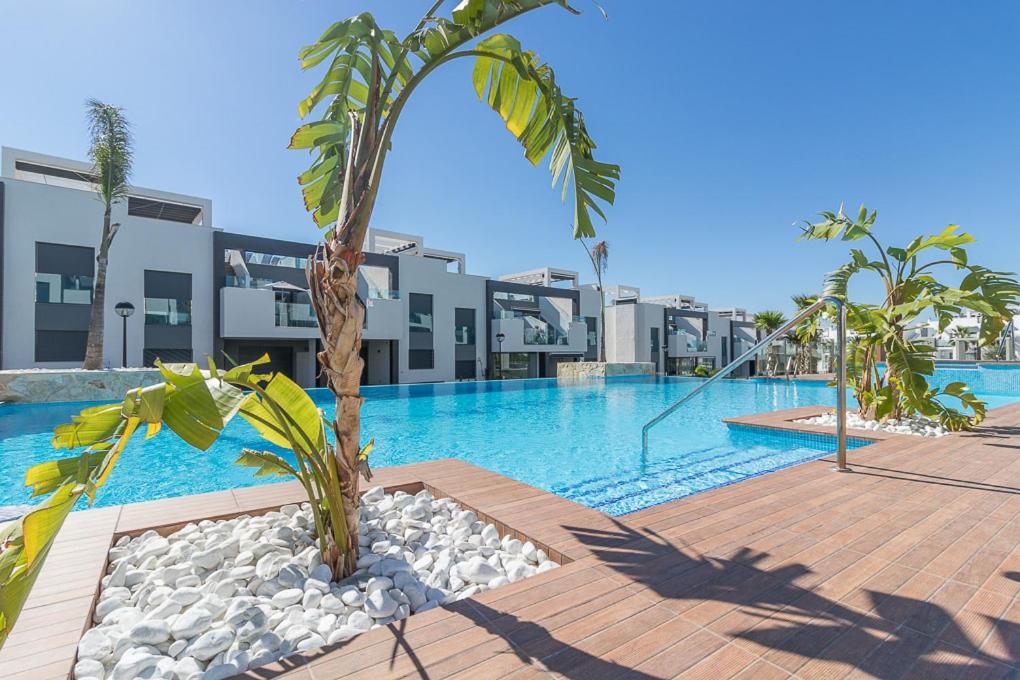 Calle Bullas Topfloor Lejlighed Torrevieja Exterior foto